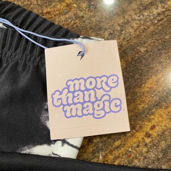 Kids More than Magic Black capri with white designs medium 7/8 - Picture 2 of 8